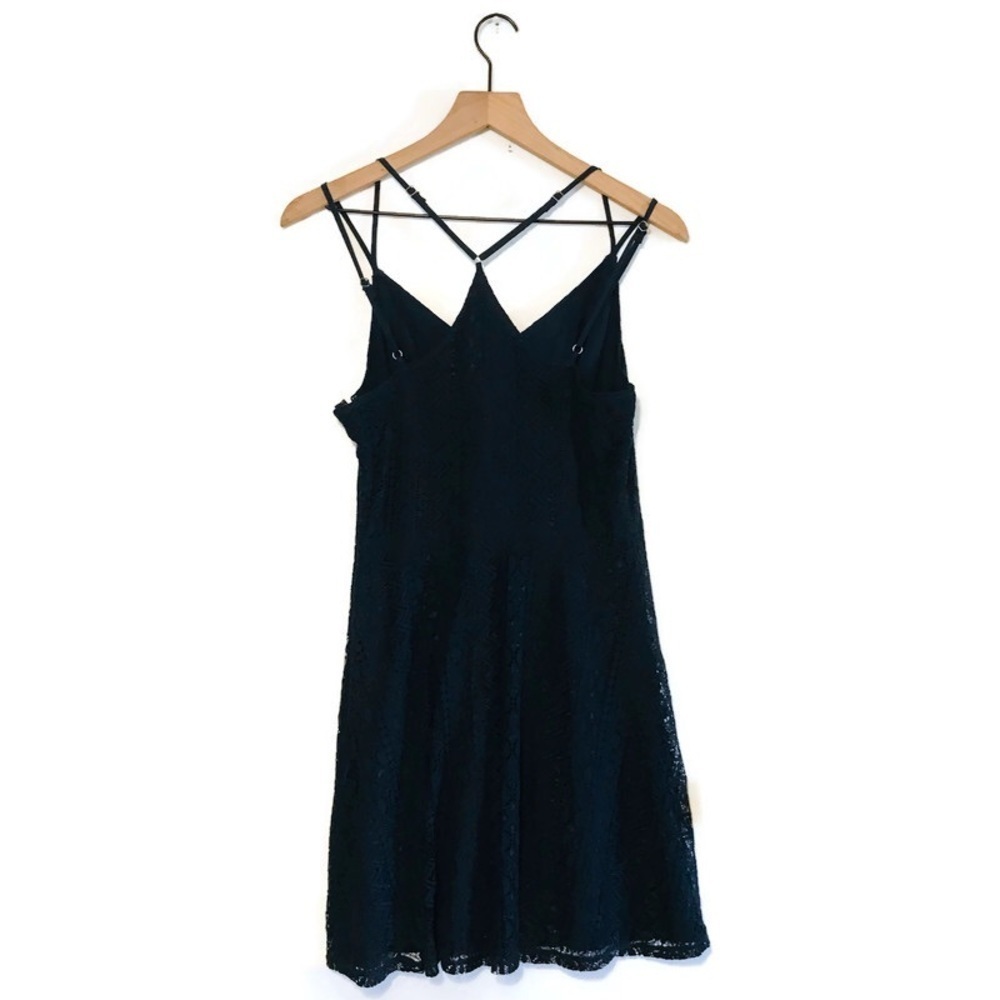 NWT Hollister Navy Blue Crochet Knit Sleeveless Dress Women’s size Small 4 6 - Picture 2 of 6